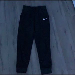 BRAND NEW NIKE SWEAT PANTS
